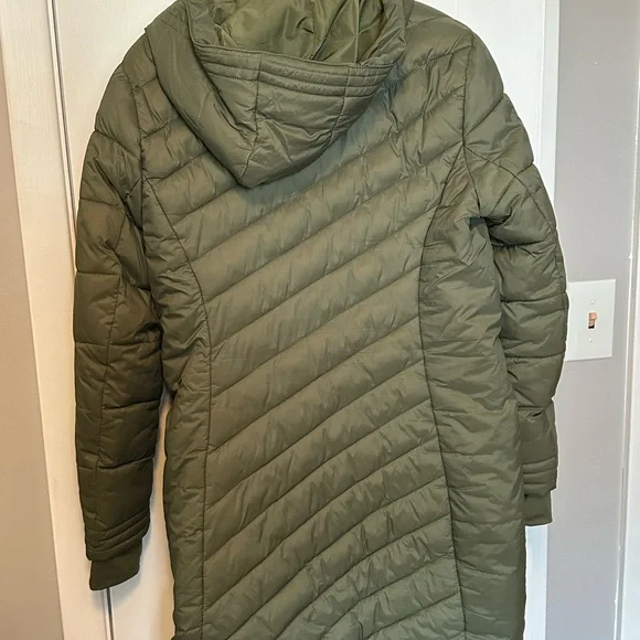 Spyder 🕷️ Puffer - Picture 2 of 3